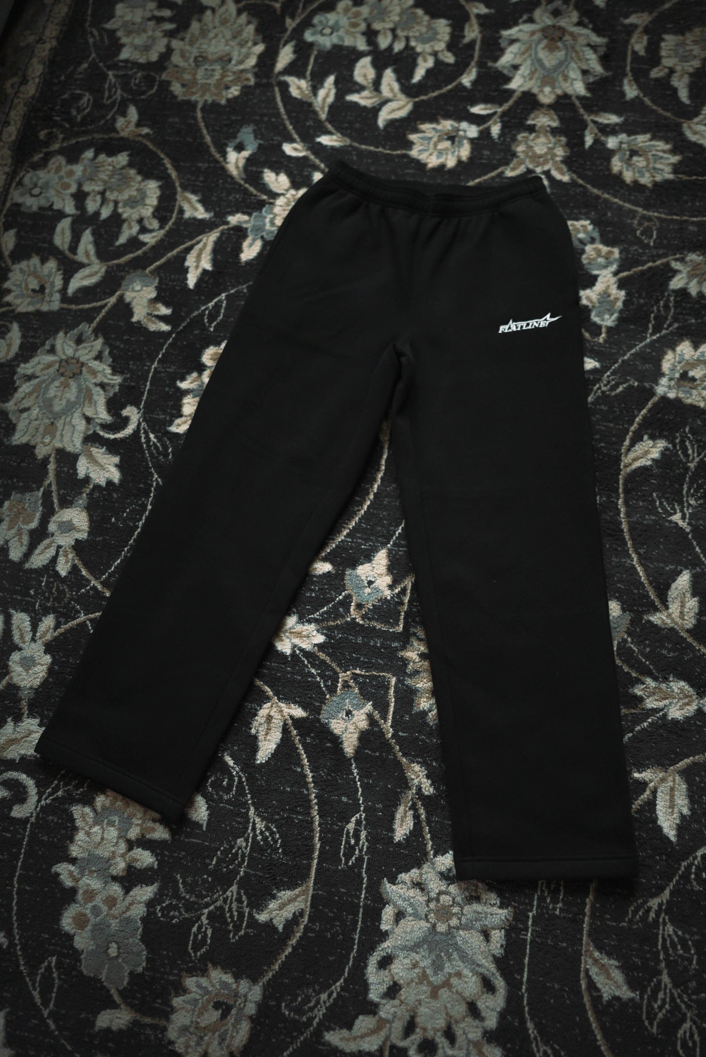 OG STAR LOGO EMBROIDERY BAGGY SWEATPANTS